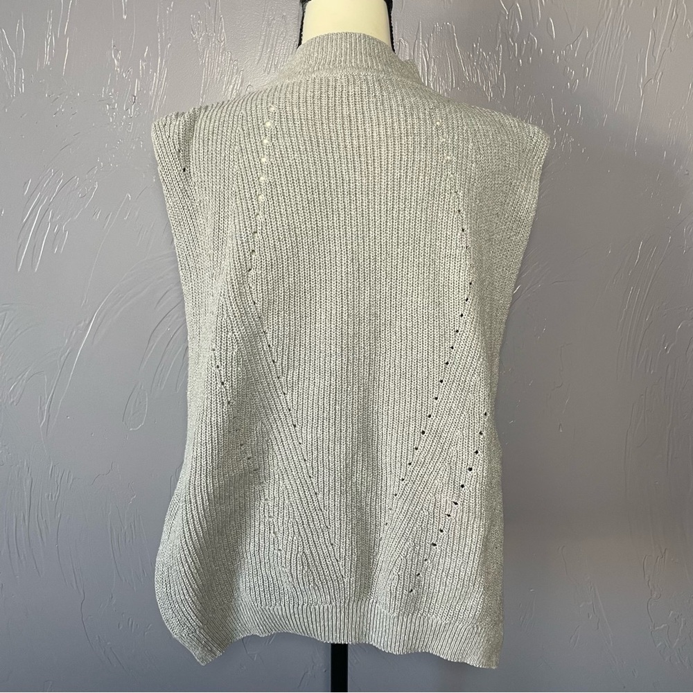 Pilcro Anthropology Mock Neck Layering Sweater Vest Grey Open Side with Button - Picture 8 of 10